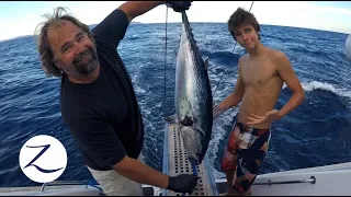 DEEP SEA FISHING CATCH CLEAN COOK / Daily Life on a Catamaran (Ep 62)