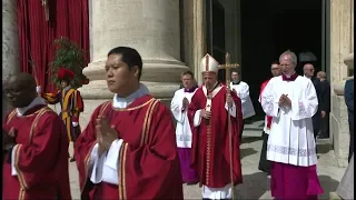 Pope at Pentecost: Christians must reconcile a world dominated by culture of insult