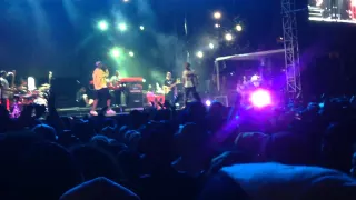 Pharrell Ft. Tyler, The Creator - Mr. Me Too (Live)