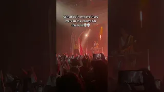 What A Waste is a favourite song to perform live anyway, but this made it even better lollllll