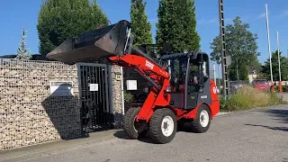 Radlader Toyo KU 836 2400 kg Kubota Motor Klappschaufel