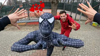 SPIDER-MAN ESCAPING IN REAL LIFE ( Action Parkour POV Chase)