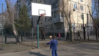 Днепр  Школьная баскетбольная площадка 20210331