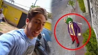 UM CORINGA ASSUSTADOR INVADIU MINHA CASA!