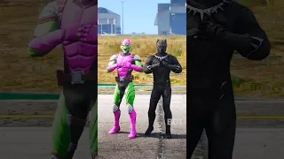 GTA V : BLACK PANTHER VS HULK SUPERHERO BATTLE 🔥 #shorts #gta5