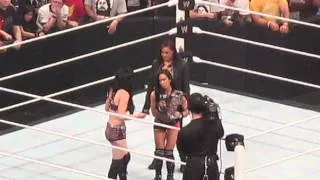 Paige makes her Raw debut