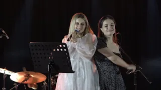 11 - Татьяна Митиогло на концерте в Чадыр Лунге