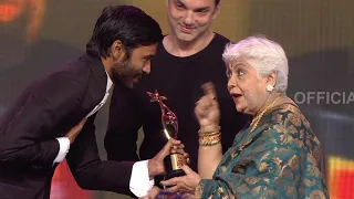 Dhanush Gets Honored By Legend Sowcar Janaki By Presenting The Award