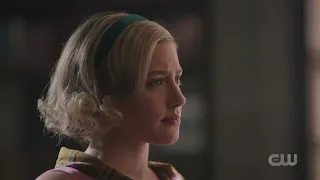 Veronica Owns The Theater, Betty Is In Trouble (Ending Scene) - Riverdale 7x07 Scene