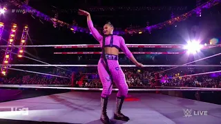 Bianca Belair Entrance Live! Raw 11/22/21