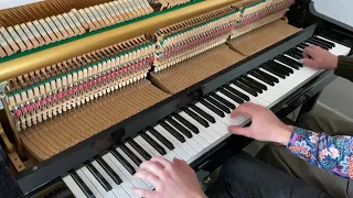 BOOGIE WOOGIE PIANO DUET WITH 4 HANDS TURNS INTO FULL ON PIANO BATTLE