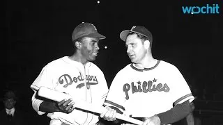 Philadelphia Apologizes to Baseball Great Jackie Robinson