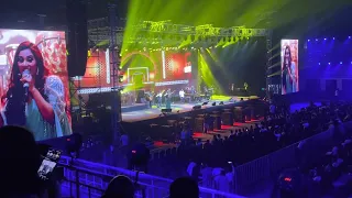 Shreya Ghoshal - Live in concert - Chennai, India - Introduction [20221218]