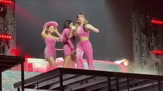 TWICE "HELLO" PERFORMANCE - NAYEON, MOMO, CHAEYOUNG @The Forum 220215