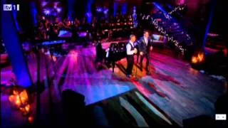 Michael Buble - Home for Christmas - with Gary Barlow