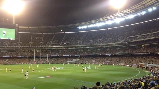 Final siren and Tiger song, 95,000 at the MCG