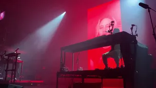 Fred again.. - Julia (Deep Diving / Delilah (Pull Me Out Of This) - Live @ Terminal 5 NYC 10/16/22