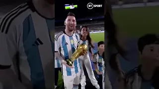 Lionel Messi shows off the World Cup to Argentina’s fans! 🏆#messi #leo #football