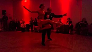 Argentine tango: Carlos Copello & Victoria Galoto - La Cumparsita