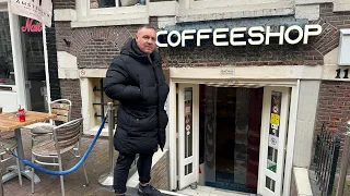 Coffee shops, cakes & waffles - Life on the streets of AMSTERDAM