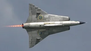 Saab 35 Draken | SPITTING FLAMES