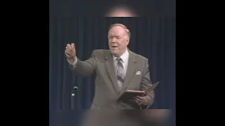 Step into the supernatural by Kenneth E.  Hagin