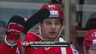 Gareyev buries sweet feed from Torchenyuk