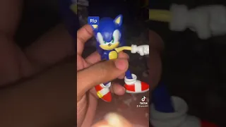 Sonic broke