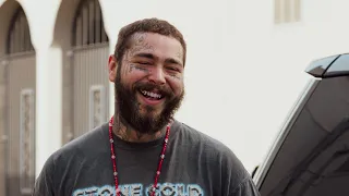 Post Malone Meets His Fans at Urban Outfitters