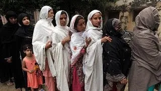 Пакистан: выборы на фоне взрывов
