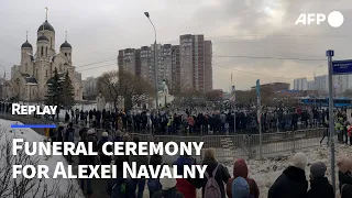 🔴 REPLAY: Alexei Navalny: Mourners gather for funeral in Moscow | AFP