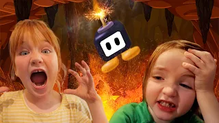 HOT LAVA Obstacle Course!! Spinning Pirate Ships & Exploding Tag! Wheel of Roblox with Adley & Niko!