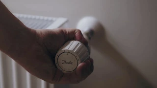 Les têtes thermostatiques rapides à installer, sans outil, c’est avec Danfoss.