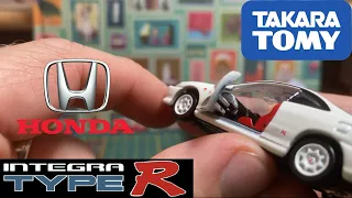 Розпакування. Томіка Преміум - Хонда Інтегра. Integra TypeR by Tomica Premium.