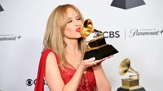 Chris Kenny congratulates Kylie Minogue for Grammy win