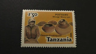 Postage stamp. Tanzania. POTTERY Mtungi-Water pot. Chungu-Cooking pot. 1985. Price 1/50