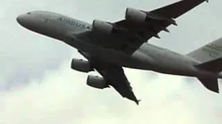 Farnbourogh Intl Airshow 2008 Demo A380 Low Flyby