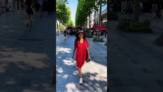 Paris | The Avenue des Champs-Élysées