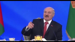 Лукашенко что белорусского на нем надето