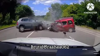 Brutal and fatal car crash compilation #003