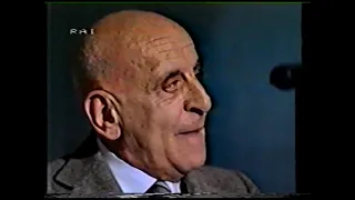 Vincenzo Vitale parla del Gradus di Clementi, Raiuno Luigi Vannucchi 1981, archivio Massimo Fargnoli