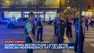 Traffic gridlocked in downtown Chicago due to revelers, car caravans on Mexican Independence Day