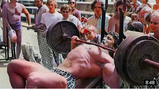 EPIC REACTIONS TO ARNOLD SCHWARZENEGGER WORKING OUT IN PUBLIC REASON #arnold