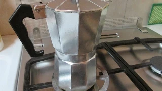 Jak zaparzać kawę w kawiarce - parzenie kawy krok po kroku