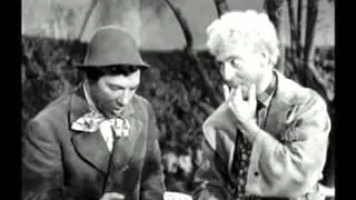 Harpo and Chico charades - Night in Casablanca, new audio.