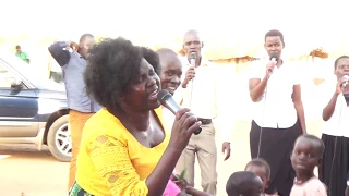 The best luo praise by Dorcus Ayo and Jackie Okello