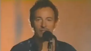 Darkness on the Edge of Town - Bruce Springsteen (live at the Hayden Planetarium, New York 2002)