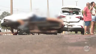 MOTOCICLISTA COLIDE NA TRAZEIRA DE CARRO E MORRE NA HORA EM RONDONÓPOLIS