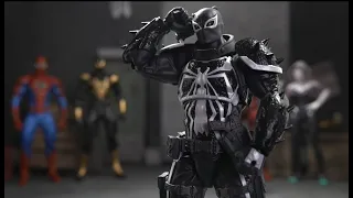 Revoltech Amazing Yamaguchi Agent Venom