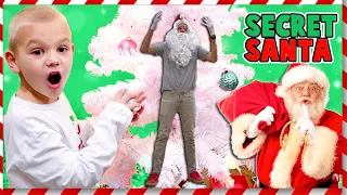 Tricking The Mailman Into Becoming Santa Clause In Real Life!